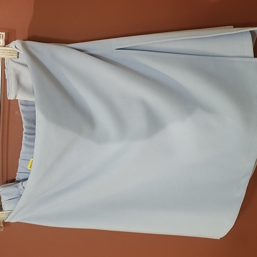 Skort - Picture 3 of 4